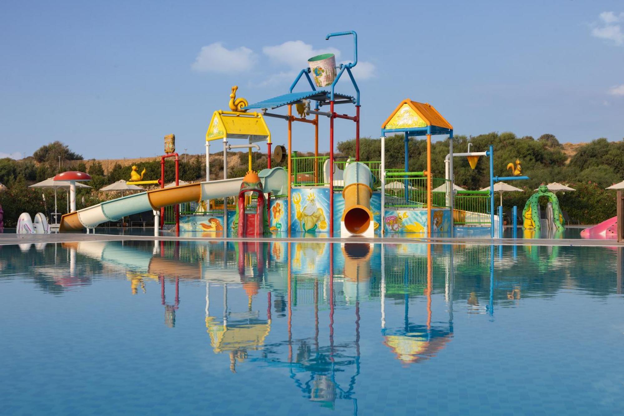 Elexus Hotel Resort & Spa & Casino Klepini エクステリア 写真
